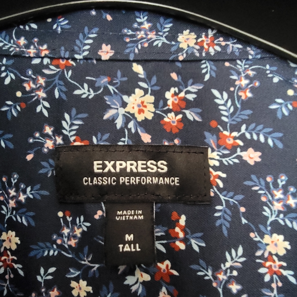 Classic Floral Wrinkle-resistant Everyday Performance Dress Shirt - Picture 3 of 3
